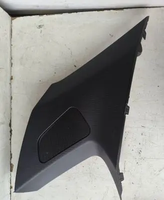 BMW X5 F15 (C) pillar trim 19184810 784899606 5169976