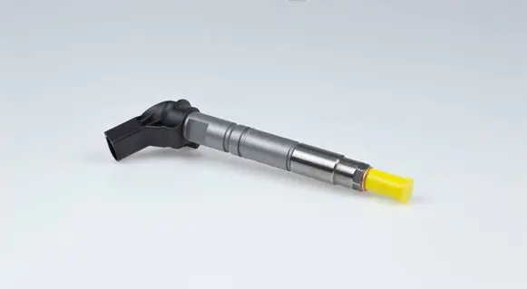 Mercedes-Benz CLS C219 Fuel injector 0445115076 0213138 0445115005