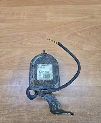 Volvo V40 Alarm system siren 30659885 0405058
