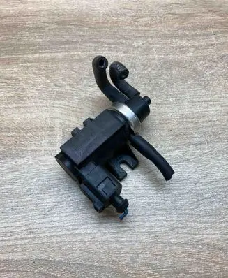 Volkswagen PASSAT B5.5 Turbo solenoid valve 1J0906627 72290320