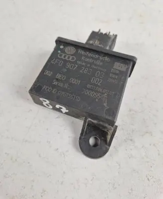 Audi Q7 4L Tire pressure sensor 4F0907283 3000958 053300401201