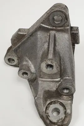 Mercedes-Benz 190 W201 Engine mount bracket 1022234104