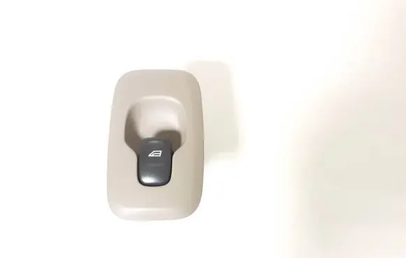 Volvo XC90 Electric window control switch 8685288