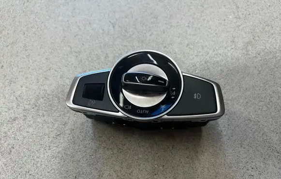 Mercedes-Benz C W205 Light switch A2059056500 3394 10025081