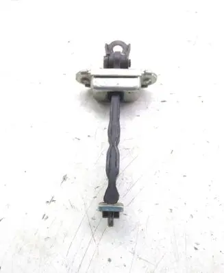 Nissan Qashqai+2 Front door check strap stopper
