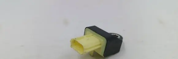 Subaru Impreza III Airbag deployment crash/impact sensor 98235AG060 762466HN3