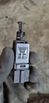 Volkswagen Sharan Brake pedal sensor switch 927189