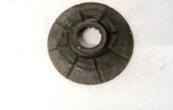 Opel Insignia A Front coil spring rubber mount 9053849696