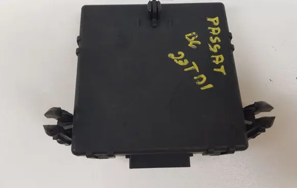Volkswagen PASSAT B6 Gateway control module 3C0907530C 3C0907951A