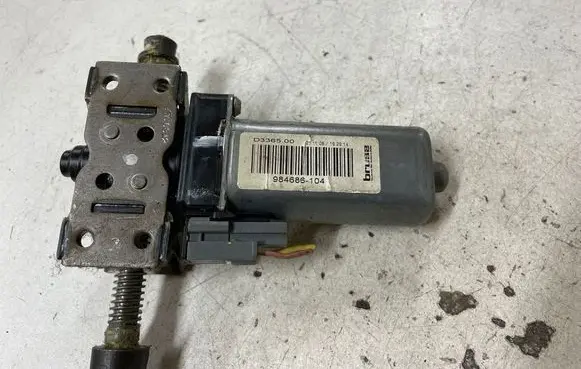 Citroen C5 Seat adjustment motor 984686104 D336500 979572B1049A2232