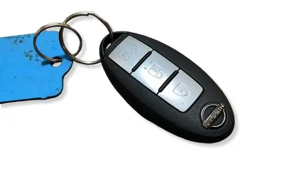 Nissan Leaf II (ZE1) Ignition key/card 