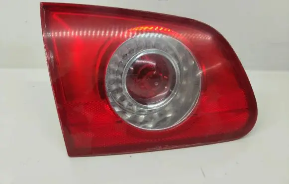 Volkswagen PASSAT B6 Tailgate rear/tail lights 3C9945093