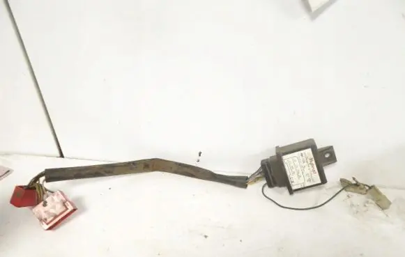 Daewoo Lublin Window wiper relay 