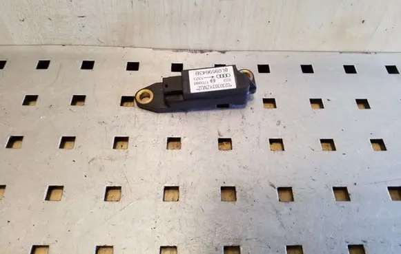 Audi A3 S3 8L Airbag deployment crash/impact sensor 8L0959643B