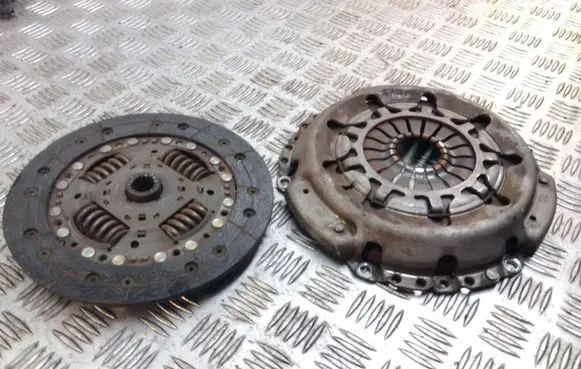 Ford Focus Clutch set kit CV217550DD