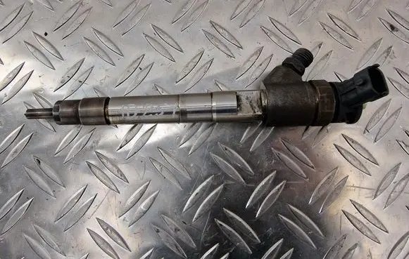 Jeep Grand Cherokee Fuel injector 0445110522