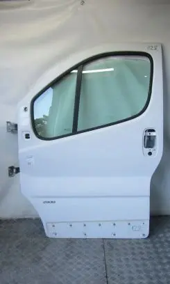Renault Trafic II (X83) Front door