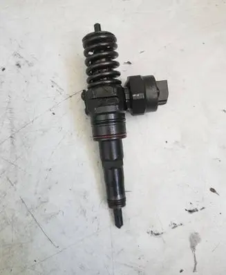 Ford Galaxy Fuel injector 038130073H