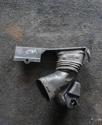 Honda CR-V Air intake duct part