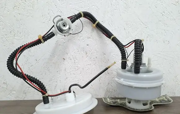 BMW 6 F12 F13 In-tank fuel pump 7260636