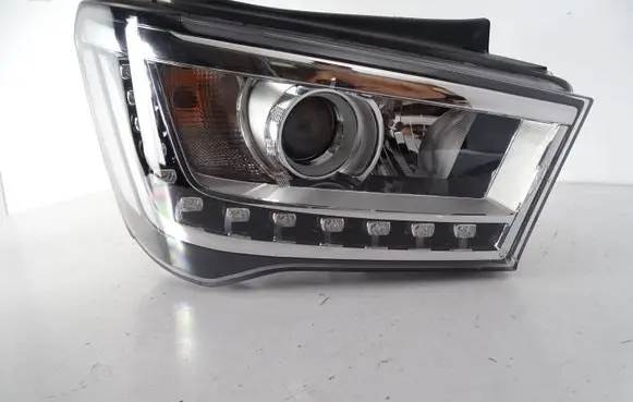 Hyundai Solati H350 Headlight/headlamp 92102-59