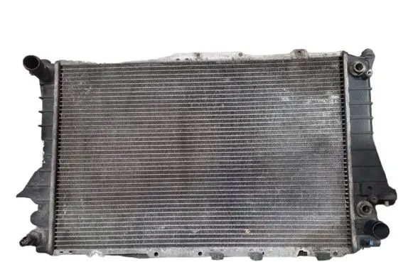 Audi A6 S6 C4 4A Coolant radiator