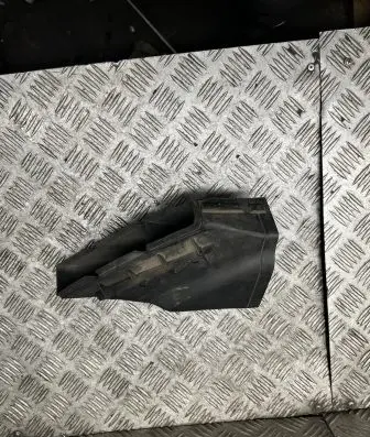 Audi A6 S6 C6 4F Air intake duct part 4f0129618j