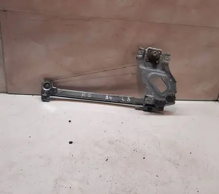 Rear door manual window regulator