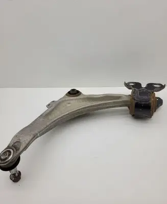 Volvo V60 Front lower control arm/wishbone