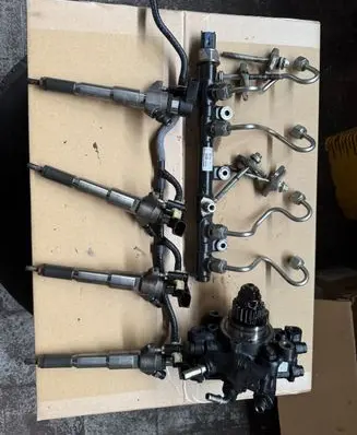 Renault Master III Fuel injection system set 