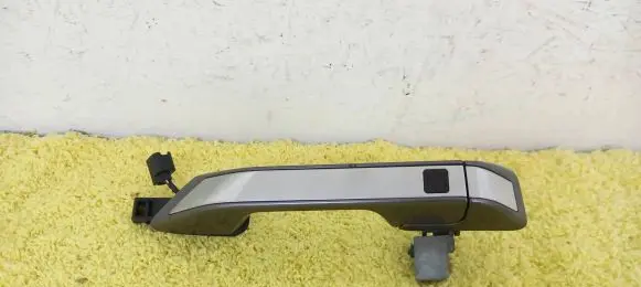 Honda Odyssey Front door exterior handle