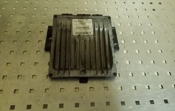 Nissan Note (E11) Engine control unit/module 8200399038 8200513163