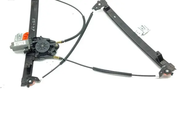 Maserati Quattroporte Front door window regulator with motor