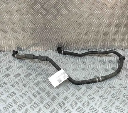 BMW 4 F32 F33 Engine coolant pipe/hose 8507246