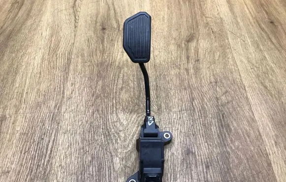 Lexus NX Accelerator throttle pedal 781100W050