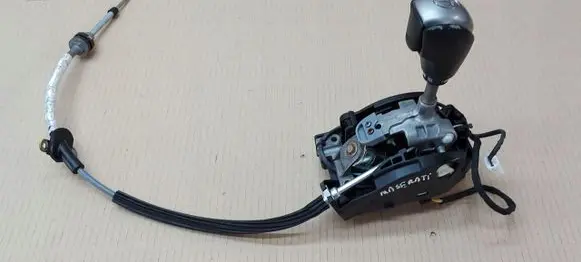 Maserati GranTurismo Gear shifter/selector LewarekbiegwParts