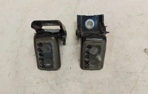 Front door hinge set