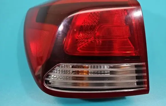 KIA Rio Rear/tail lights 92401-H8 IMPRK1440274
