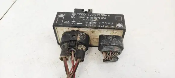 Volkswagen Golf IV Coolant fan relay 1J0919506K 898972000