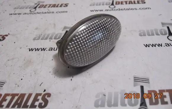 Mercedes-Benz A W168 Front fender indicator light