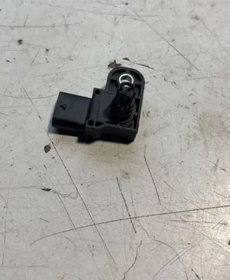 Opel Astra L Air pressure sensor 9842117980 248973155 82MPP2302