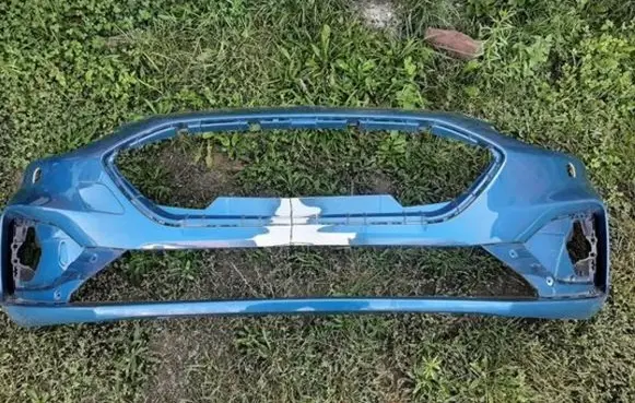 Ford Focus Front bumper