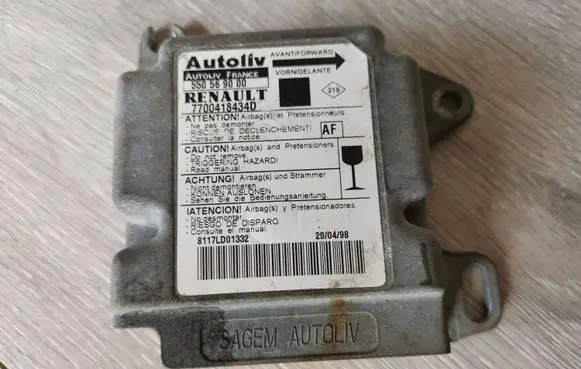 Renault Scenic I Airbag control unit/module 7700418434D 550569000