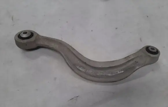 Audi Q7 4M Rear control arm 4M0505372