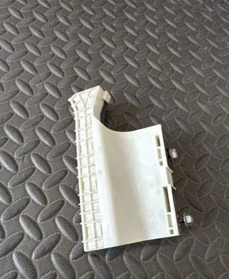 Peugeot 2008 I Front door windshield rail 9673361180