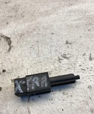 Nissan X-Trail T30 Brake pedal sensor switch