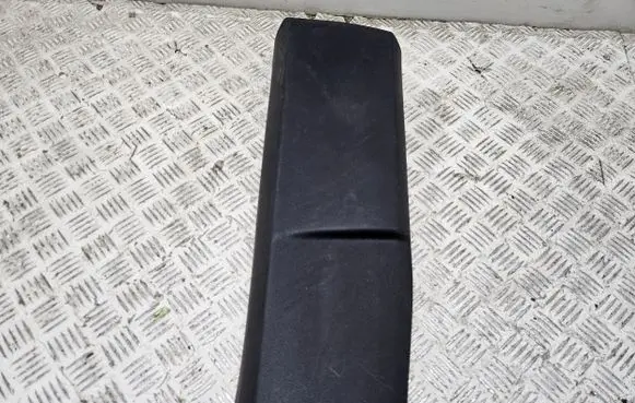 BMW 6 E63 E64 (B) pillar trim (bottom) 7129754