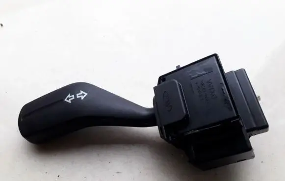 Ford Focus Indicator stalk 17D9404 17D940-4