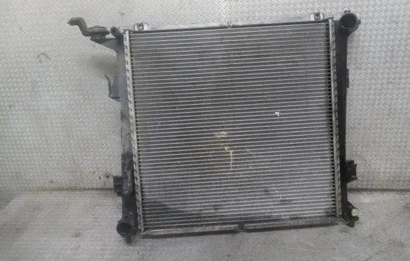 KIA Ceed Coolant radiator 253101H600