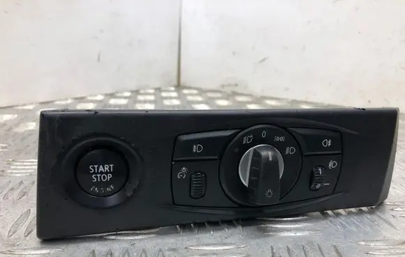 BMW 5 E60 E61 Light switch 6988555 33295101 9134725